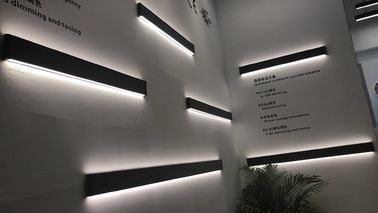 Lampade della parete lineare commerciale, illuminazione principale sospesa lineare di AC85-265V